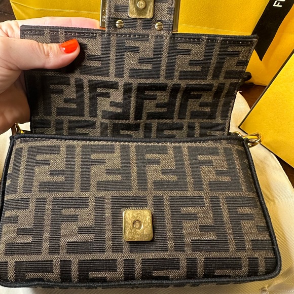 Fendi Mini Baguette - Picture 2 of 11